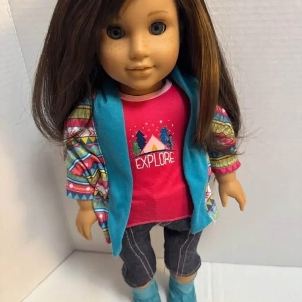 American girl doll - Picture 8 of 9